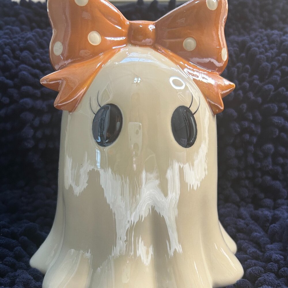 Adorable Halloween Ghots with Bow